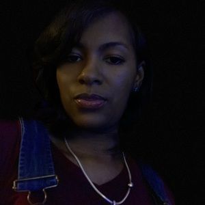 Meet your Posher, Twana